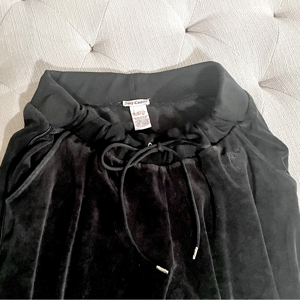 Juicy Couture Velour Sweatsuit Sz L Jacket Sz S Pants